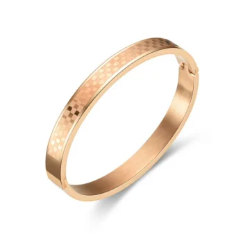 Hinged Bracelet with Checkered Pattern - Image 2