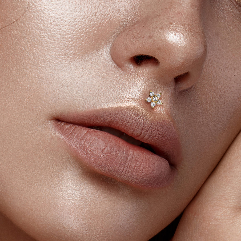 Rose Gold Labret with Clear Flower Head - Image 2