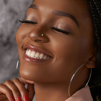 L-Bend Nose Stud with a Triangle Head - Image 5