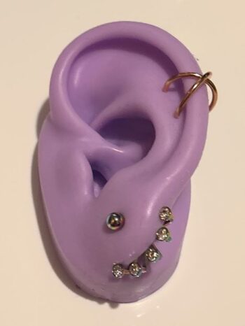 Non Piercing Ear Cuff with Twisted Rings - Image 5