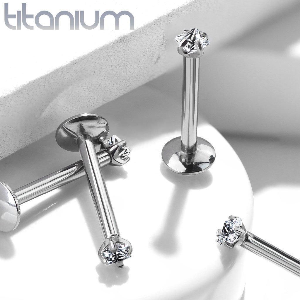 Titanium Labret with a Clear Square CZ Gem - Image 5